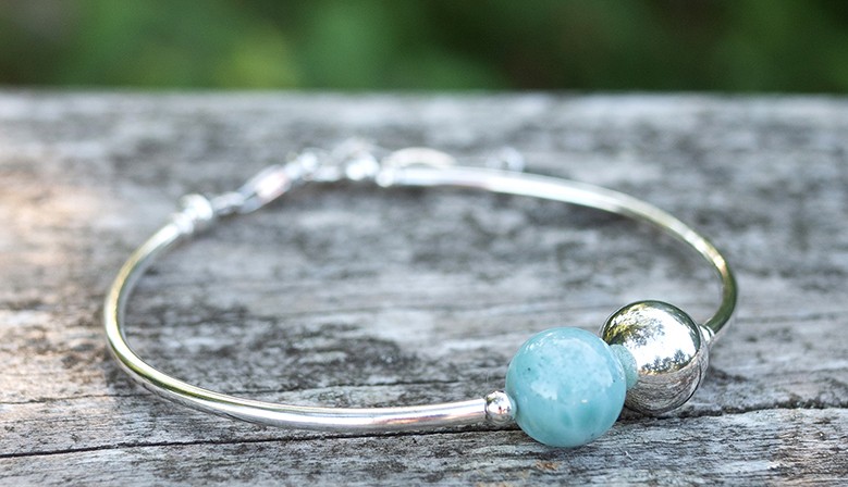 Le bracelet Larimar